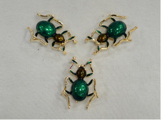 брошь зелёный жук арт.13036-green, цена за упаковку (5шт.)