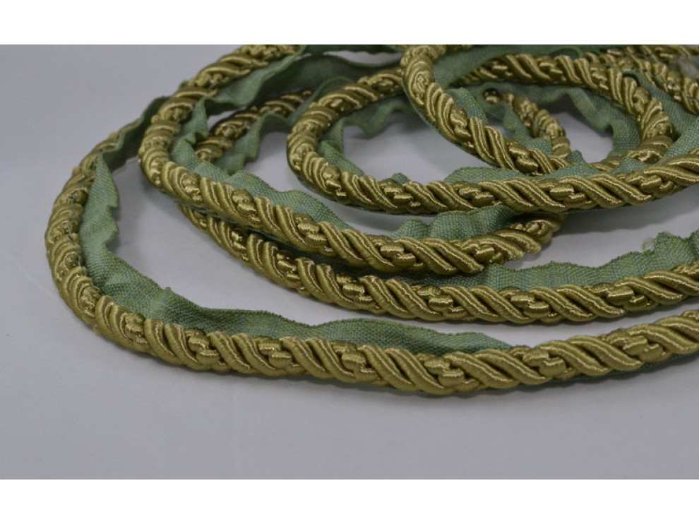 Кант мебельный, декоративный, хаки, цена за 1 м (арт.5562 цв.21)
