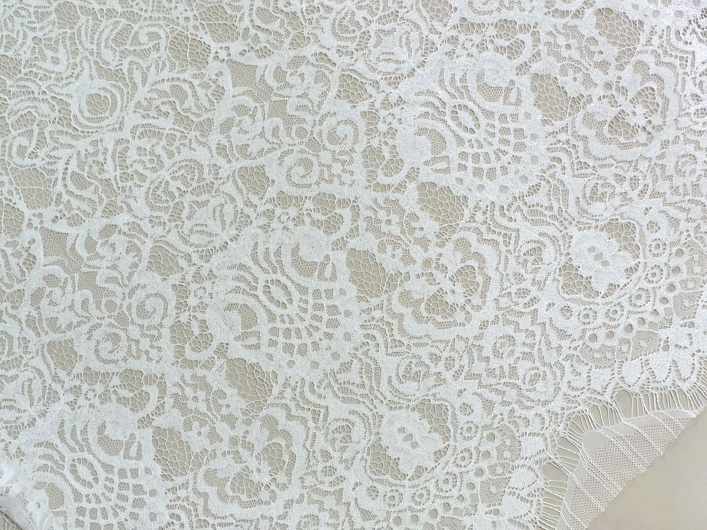 Кружево ажурное BAROCCO 150см*150см, цвет белый, цена за 1 шт. (арт.11060)