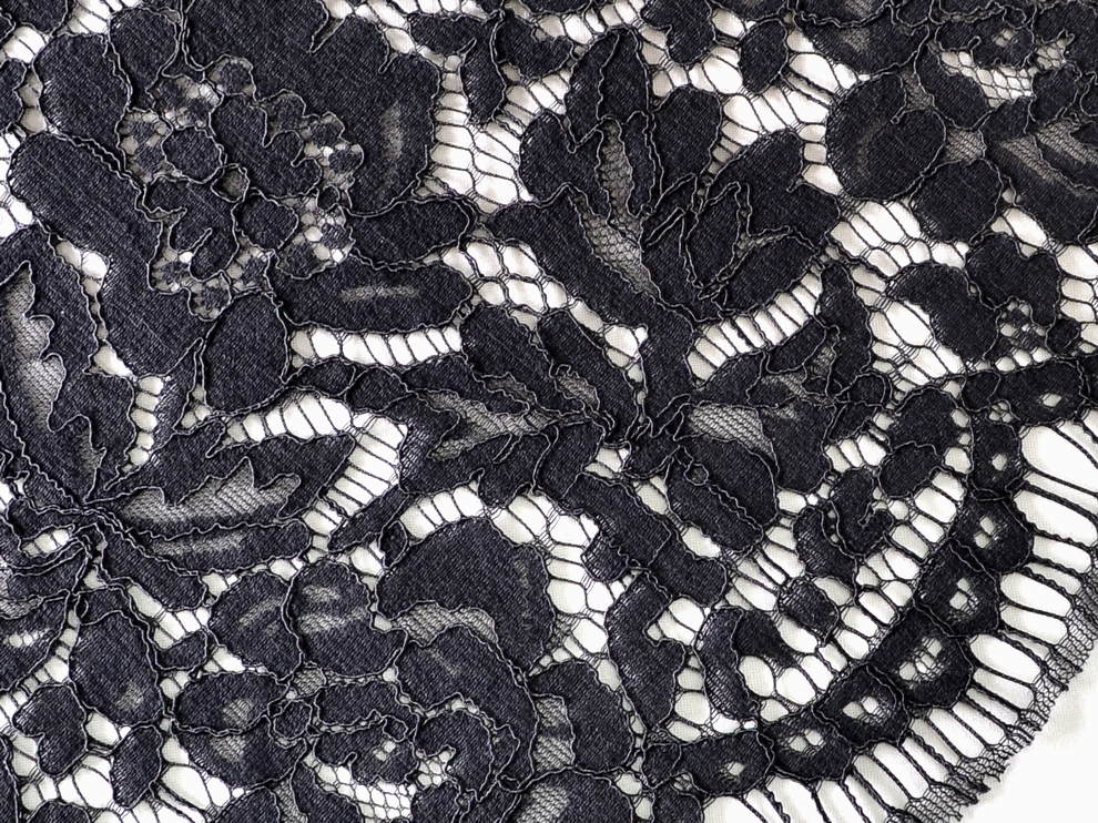 Кружево ажурное VALENTINO 150см*150см, цвет чёрный, цена за 1 шт (арт.11057)