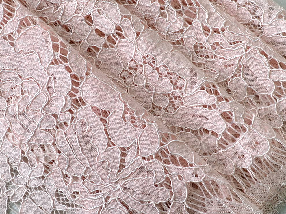 Кружево ажурное VALENTINO 150см*150см, цвет розовый, цена за 1 шт (арт.11057)