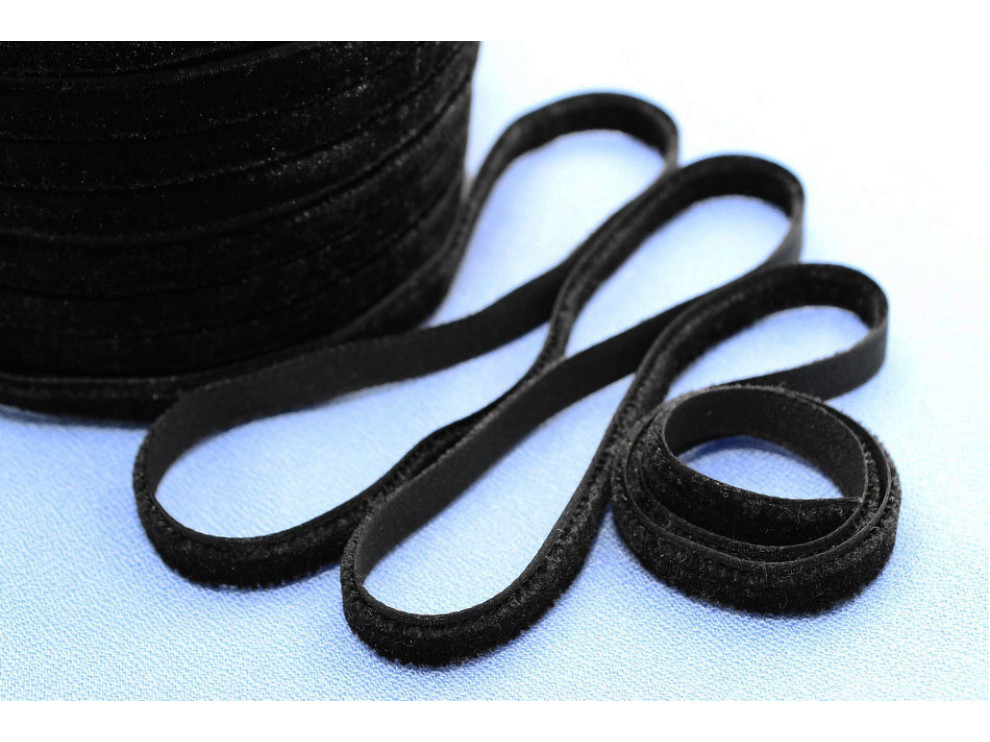 Лента бархатная односторонняя, чёрный, цена за 1 метр (арт.55/black)