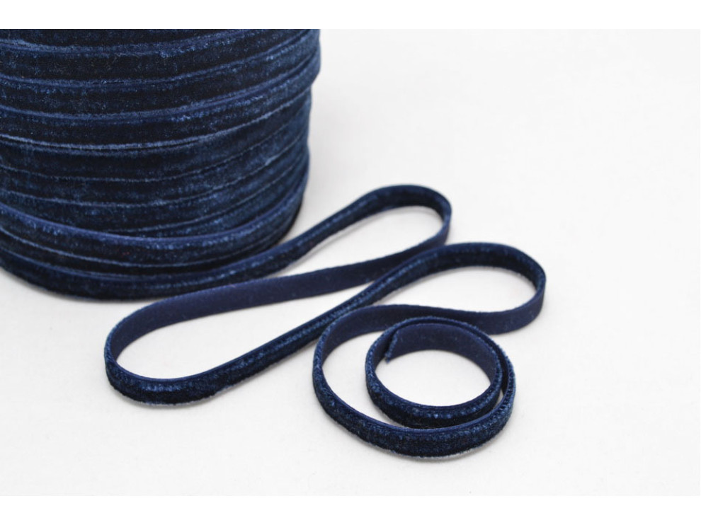 Лента бархатная односторонняя, тёмно-синий, цена за 1 метр (арт.55/blue)