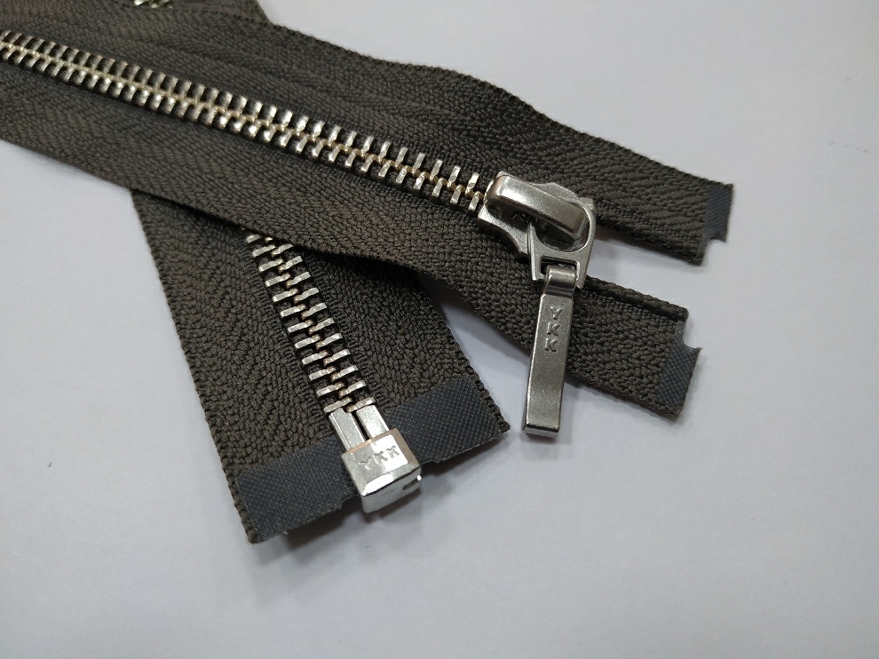 Металлическая молния никель YKK Т5, дымчатый, цена за 1 шт (арт.14-75-365-n)