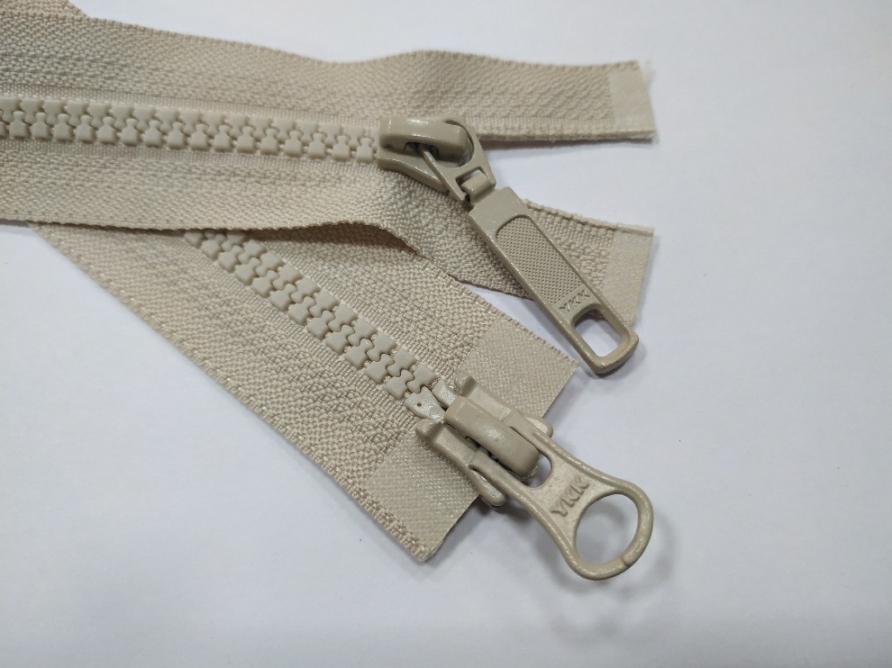 арт.17-572 YKK Т5 бежевая молния трактор