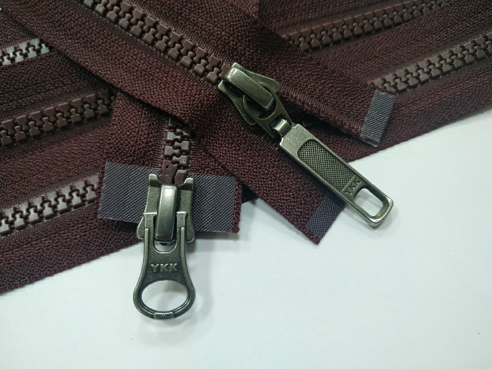 арт.17-864 YKK Т5 вишня молния трактор