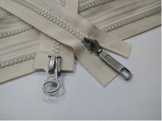 Тракторная молния YKK Т5 цвета айвери арт.17-571, цена за 1шт