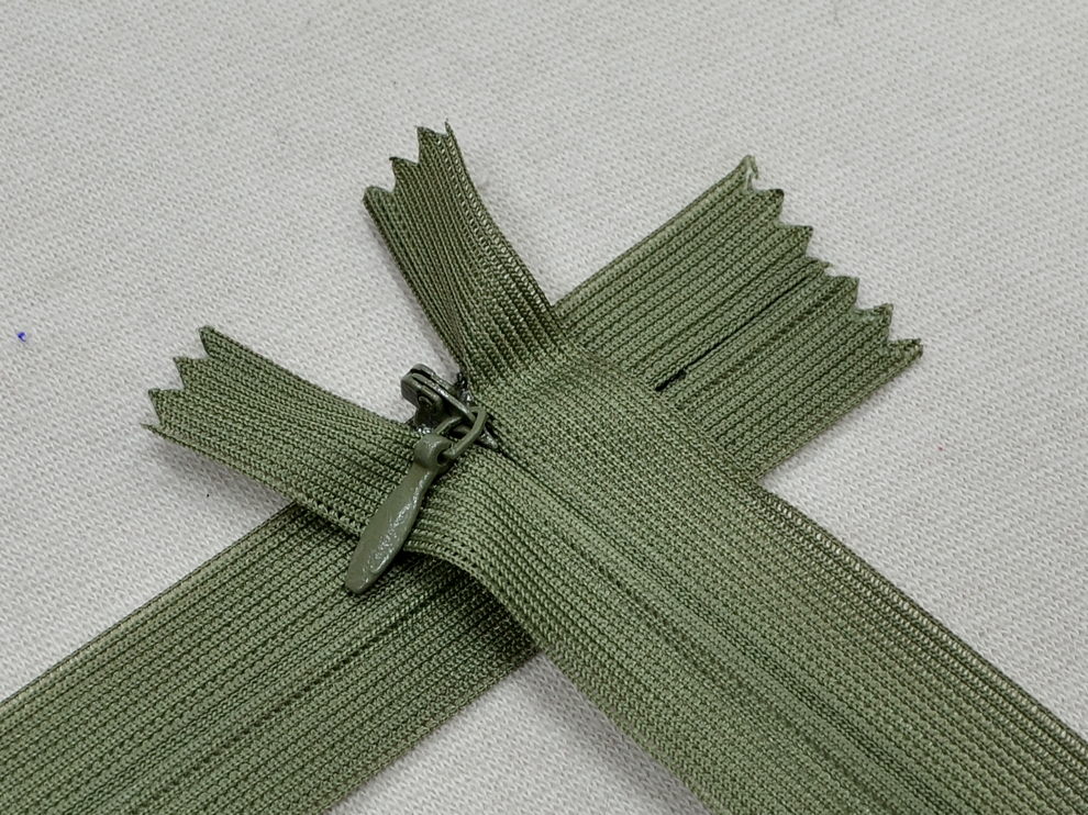 Потайна блискавка Т3, оливка, ціна за 1 шт (арт.14011-D170)