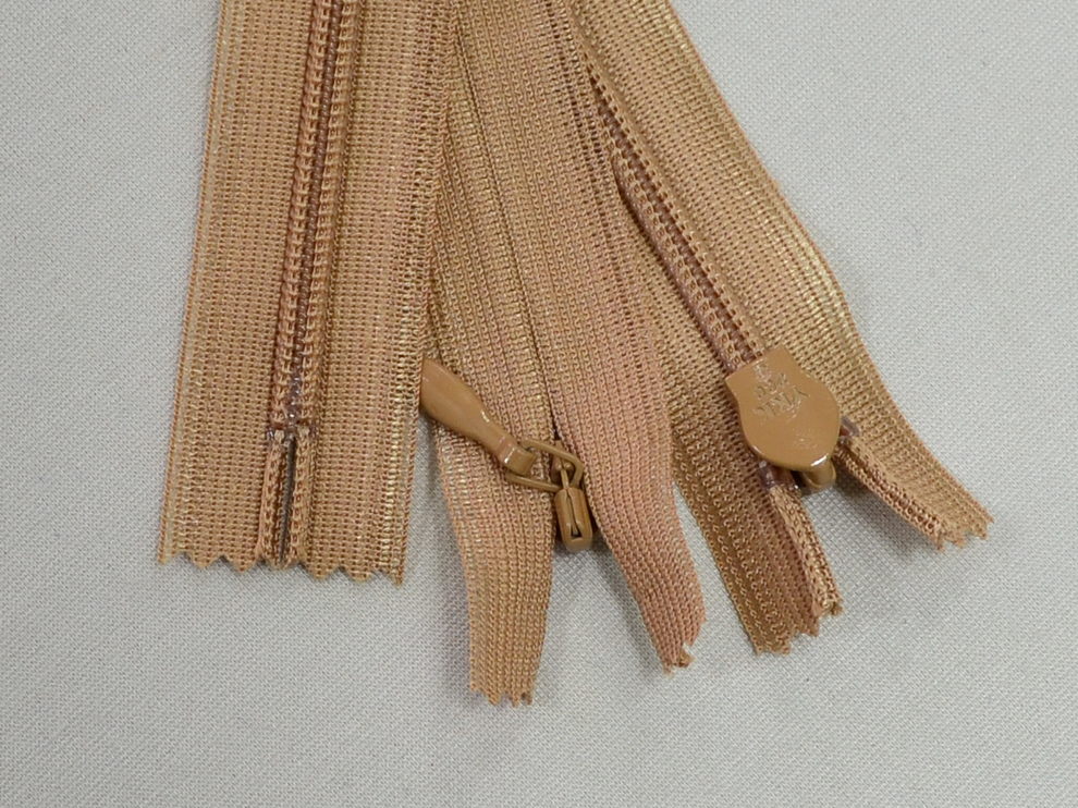 Потайна блискавка YKK, карамельний, ціна за 1 шт (арт.60-188)