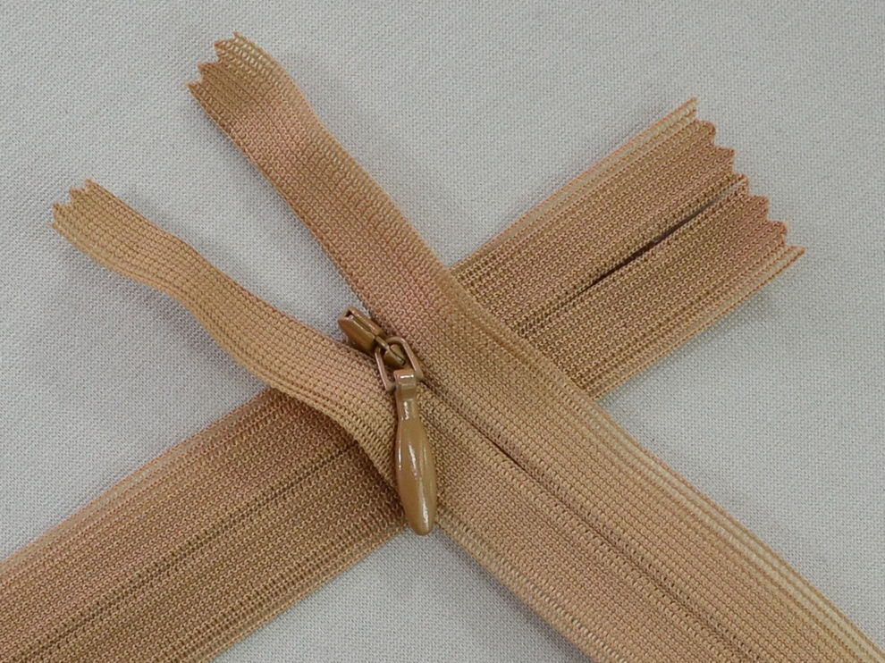 Потайна блискавка YKK, карамельний, ціна за 1 шт (арт.60-188)